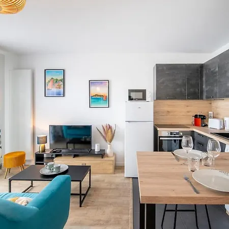 Flambant Neuf Sur Le Port Avec Parking Apartment *